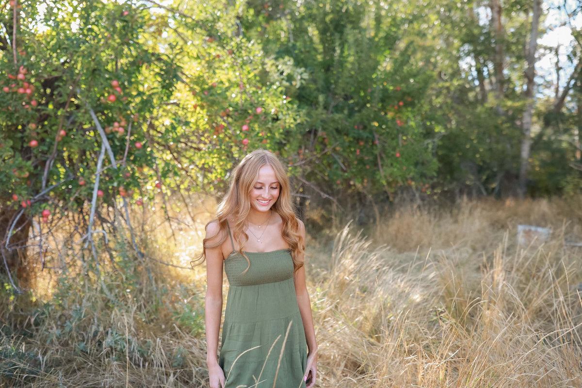 Sunny Grad Session with Kaylee